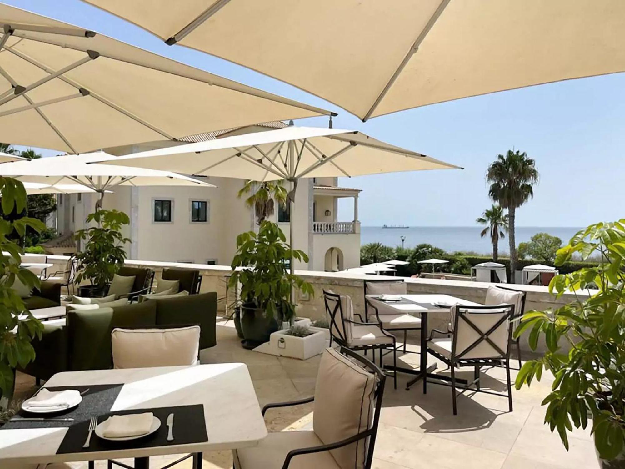 Grande Real Villa Italia Hotel & Spa Cascais Buitenkant foto The Terrace at the Carlton