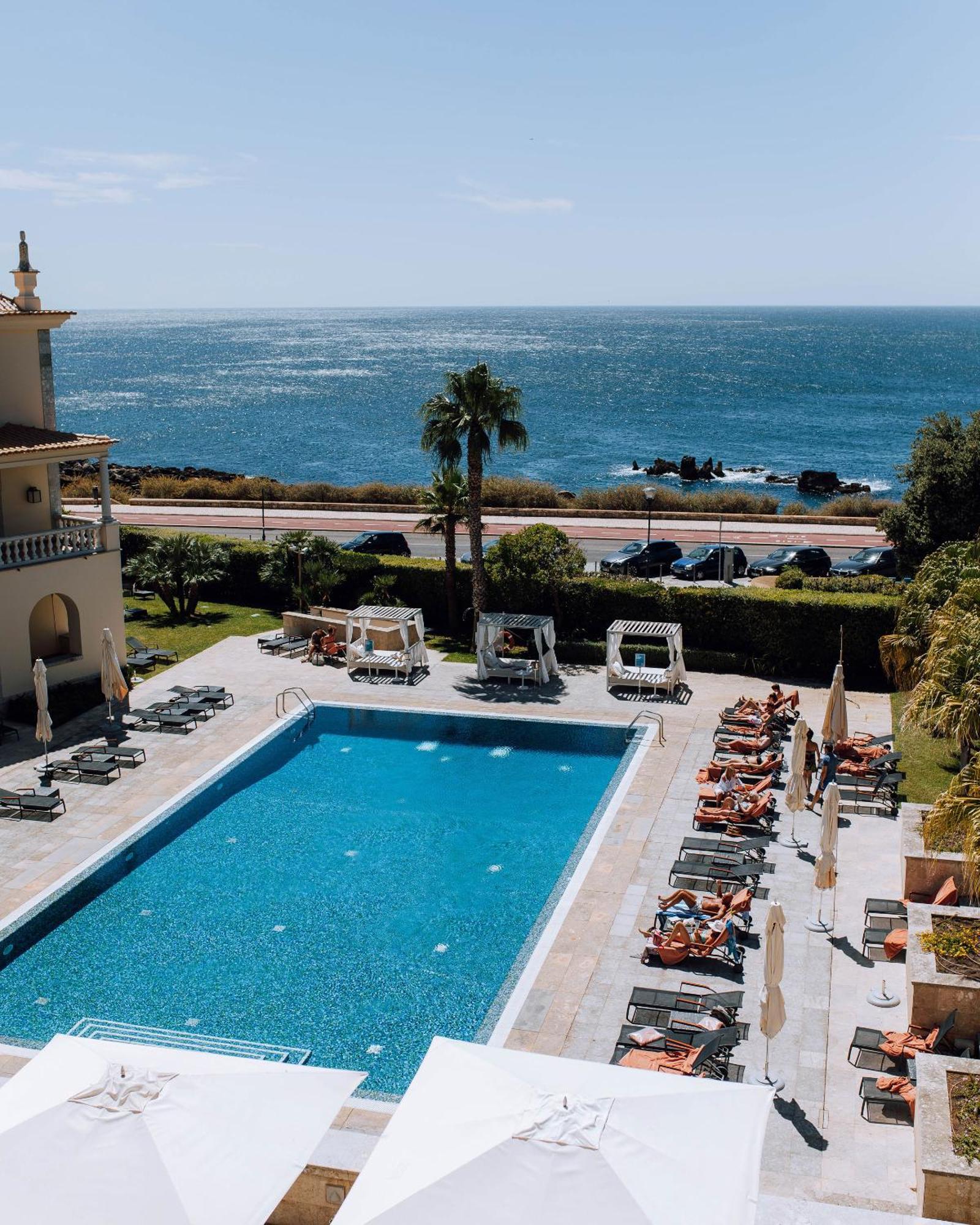 Grande Real Villa Italia Hotel & Spa Cascais Buitenkant foto The pool at the hotel