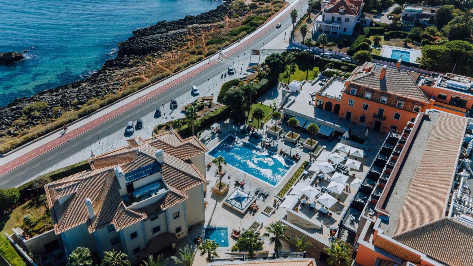 Grande Real Villa Italia Hotel & Spa Cascais Buitenkant foto Aerial view of the hotel