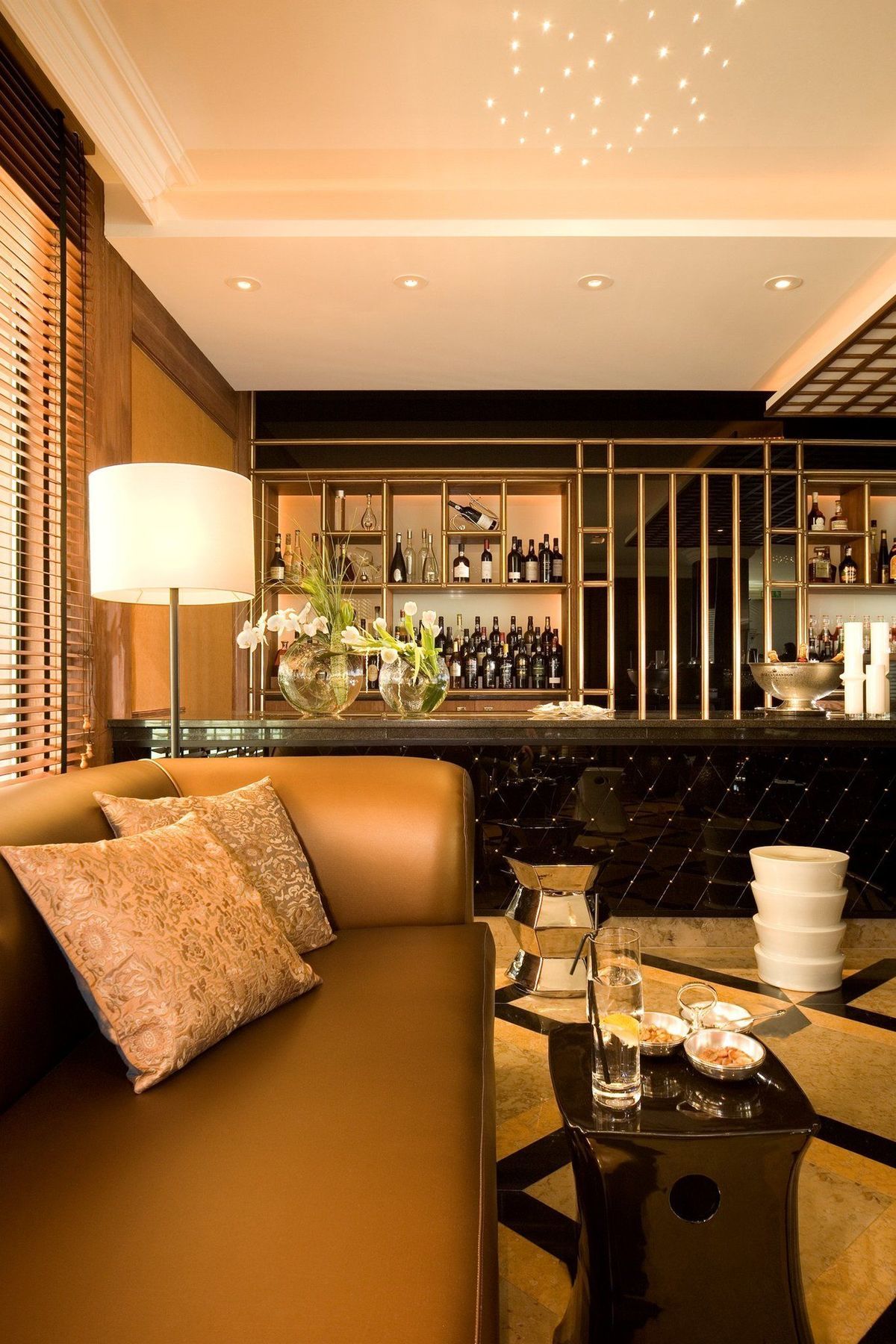 Grande Real Villa Italia Hotel & Spa Cascais Restaurant foto The bar at the Mandarin Oriental, Munich